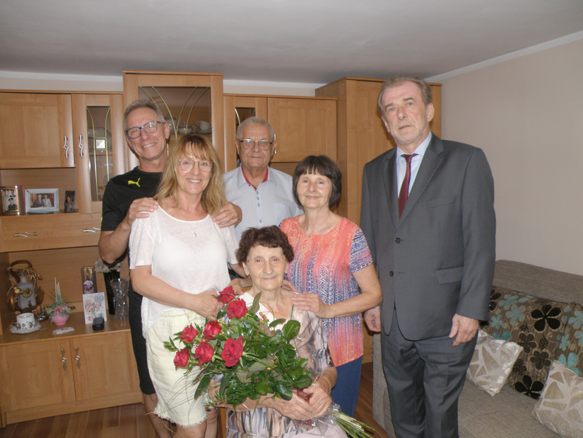 zdjecia na stronie Dostojna Kopciowiczanka