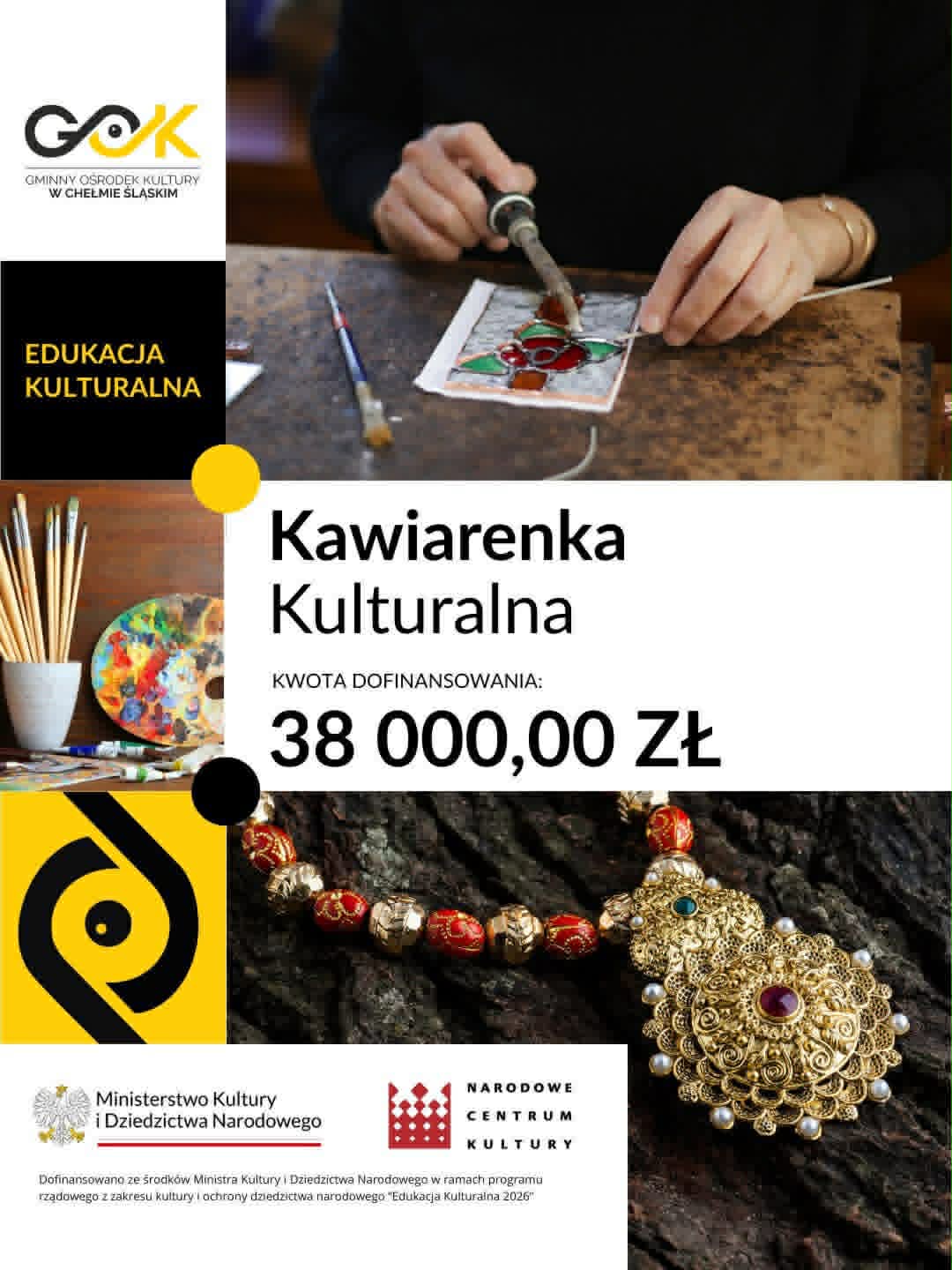 Plakat informacyjny - opis w poście. Na plakacie wytwory rękodzielnicze - naszyjnik, witraż a także paleta z farbami. 
