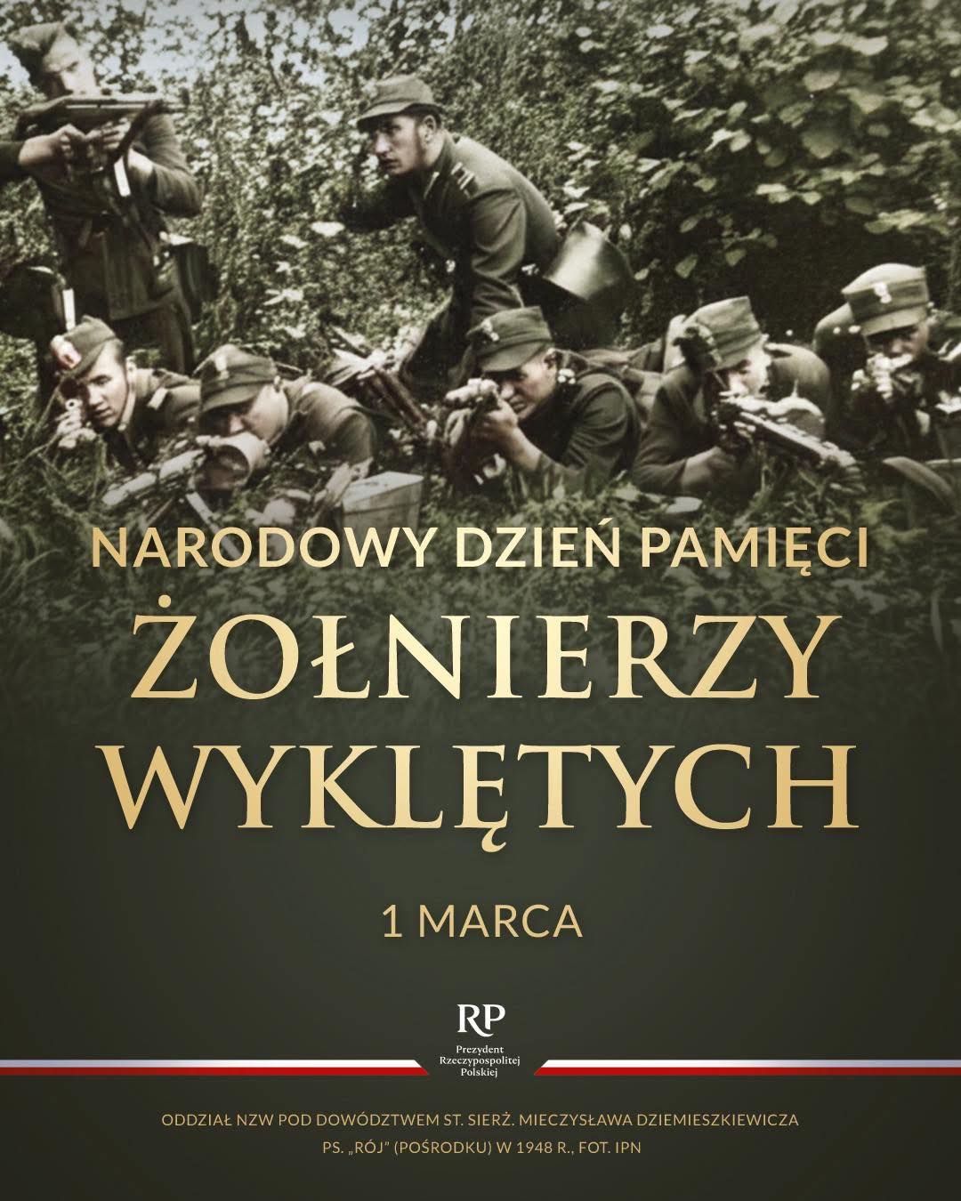 Plakat ze zdjęciem żołnierzy i opis 